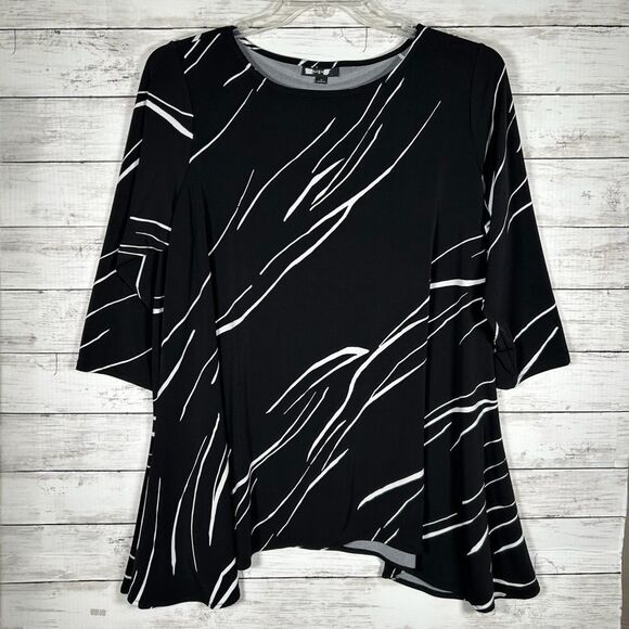 Alfani Black White Linear Swing Travel Easy-Care Top 1X - Picture 2 of 7